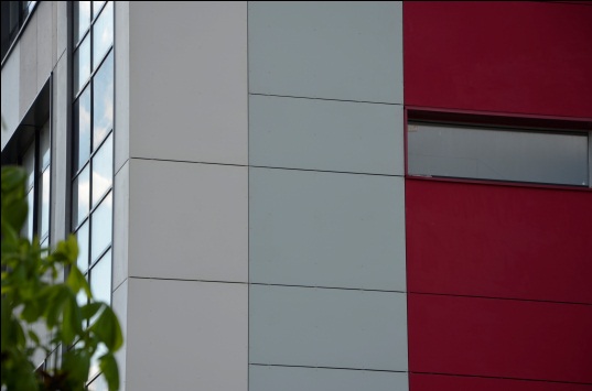 Преимущества фасадных облицовочных панелей